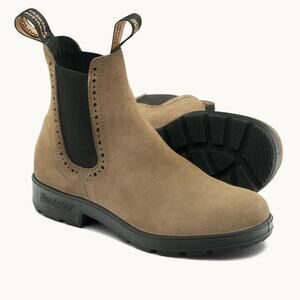 Blundstone Brown Suede Ankle Booties